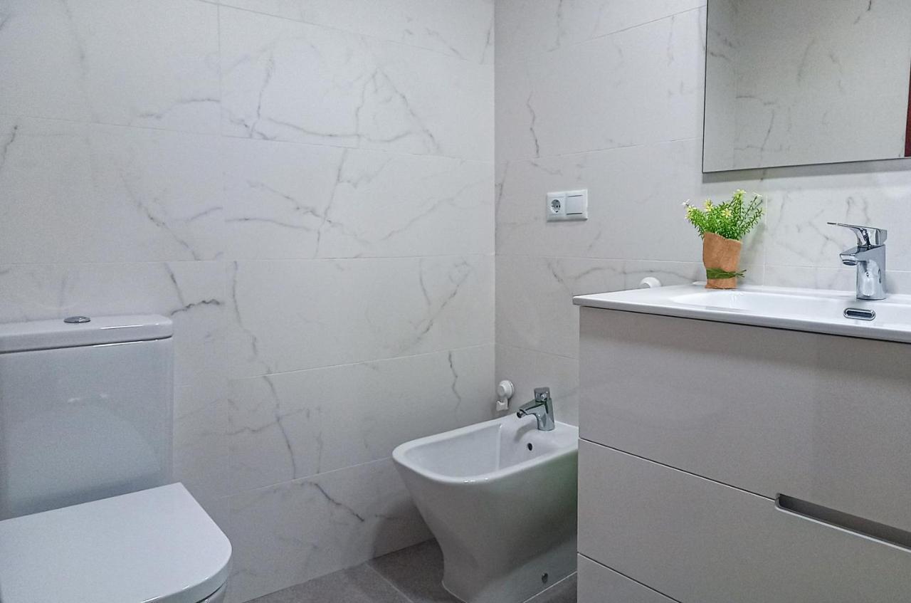 Apartamento Hibisco , Primera Linea De Playa Almuñécar Exteriör bild