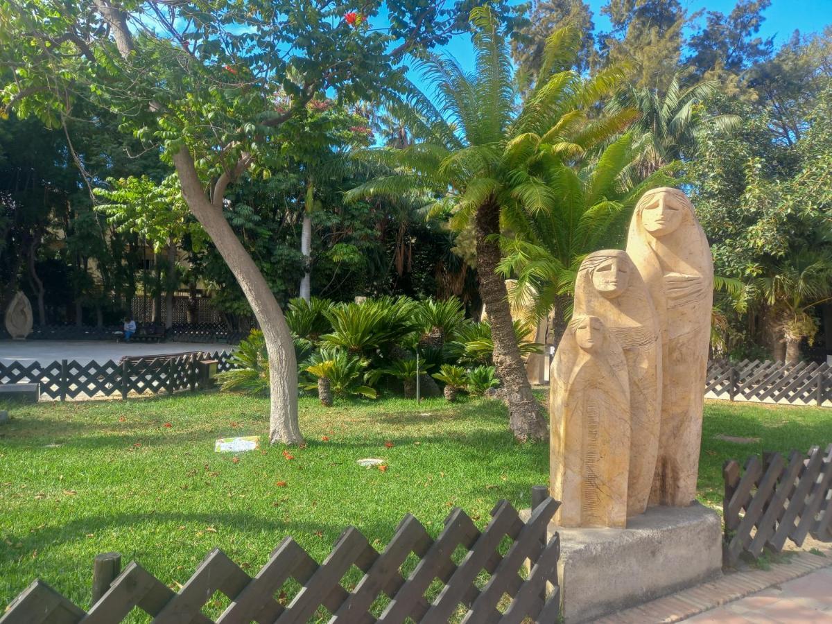 Apartamento Hibisco , Primera Linea De Playa Almuñécar Exteriör bild