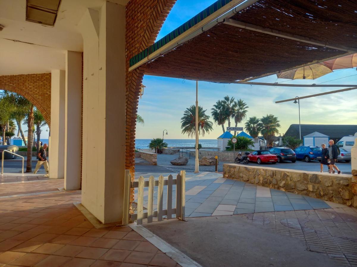 Apartamento Hibisco , Primera Linea De Playa Almuñécar Exteriör bild