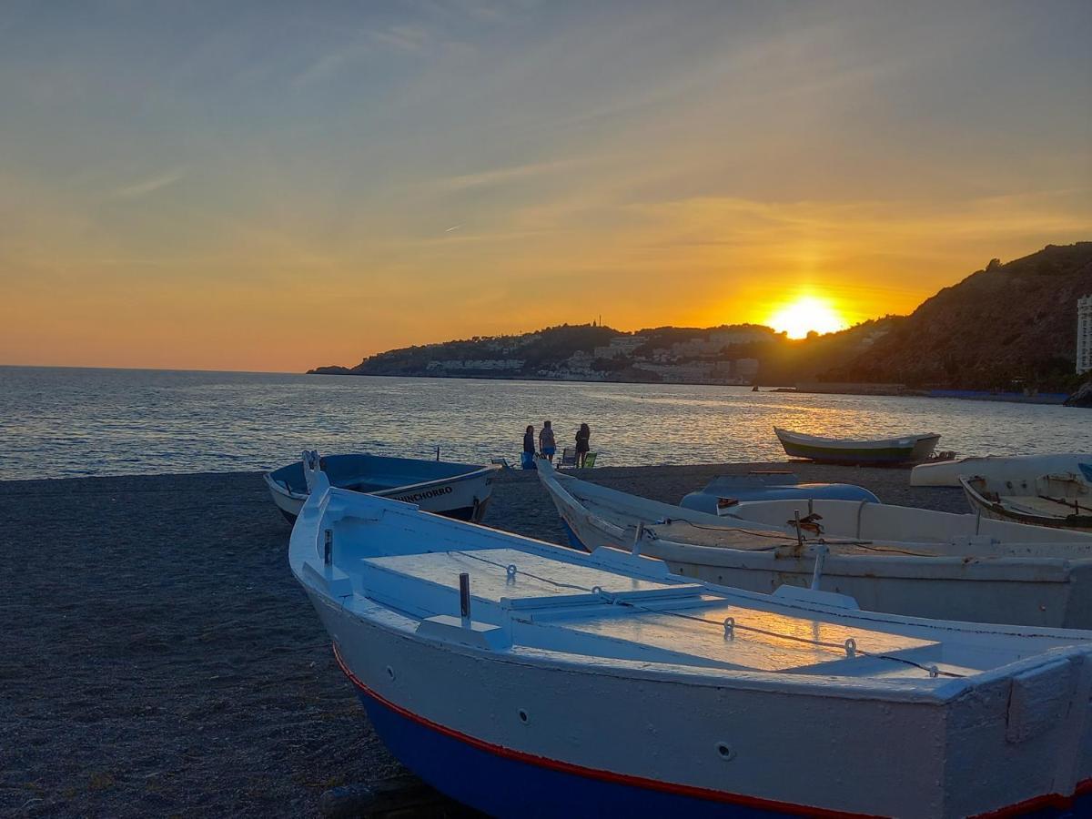 Apartamento Hibisco , Primera Linea De Playa Almuñécar Exteriör bild